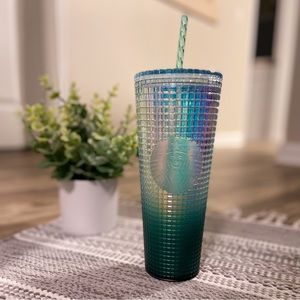 ✨NEW✨Starbucks Ombre Jade Green Gradient Grid Tumbler Cup Venti Target Exclusive